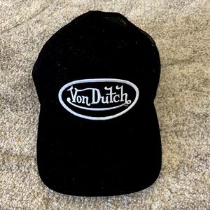 Von Dutch hat